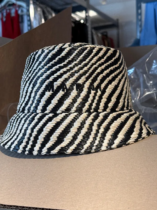 Bucket Hat Black sold by Curio