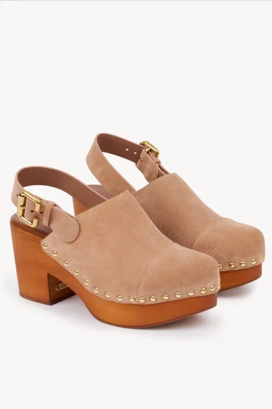 Jeannette wedge clog made by Chloe