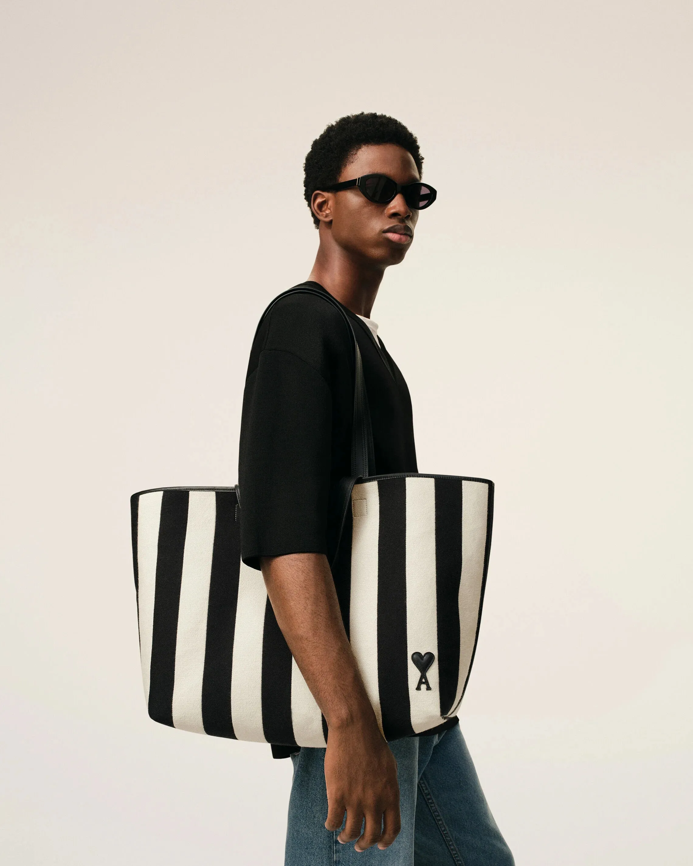 White Cotton Ami De Coeur Shopping Bag sold by Curio product image thumbnail 2