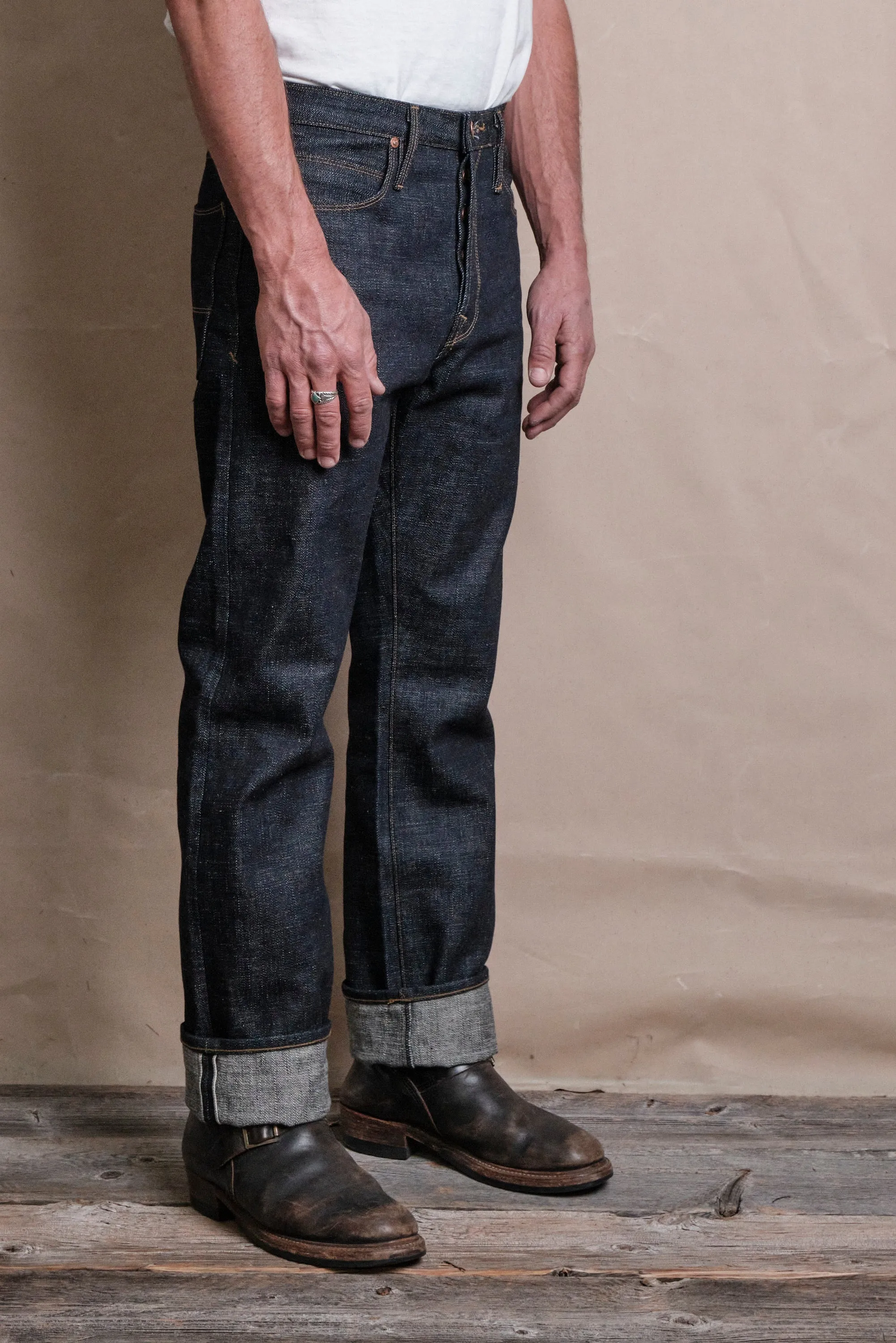 Belford Straight <span>17 Ounce Indigo Denim</span> sold by Freenote Cloth product image thumbnail 3