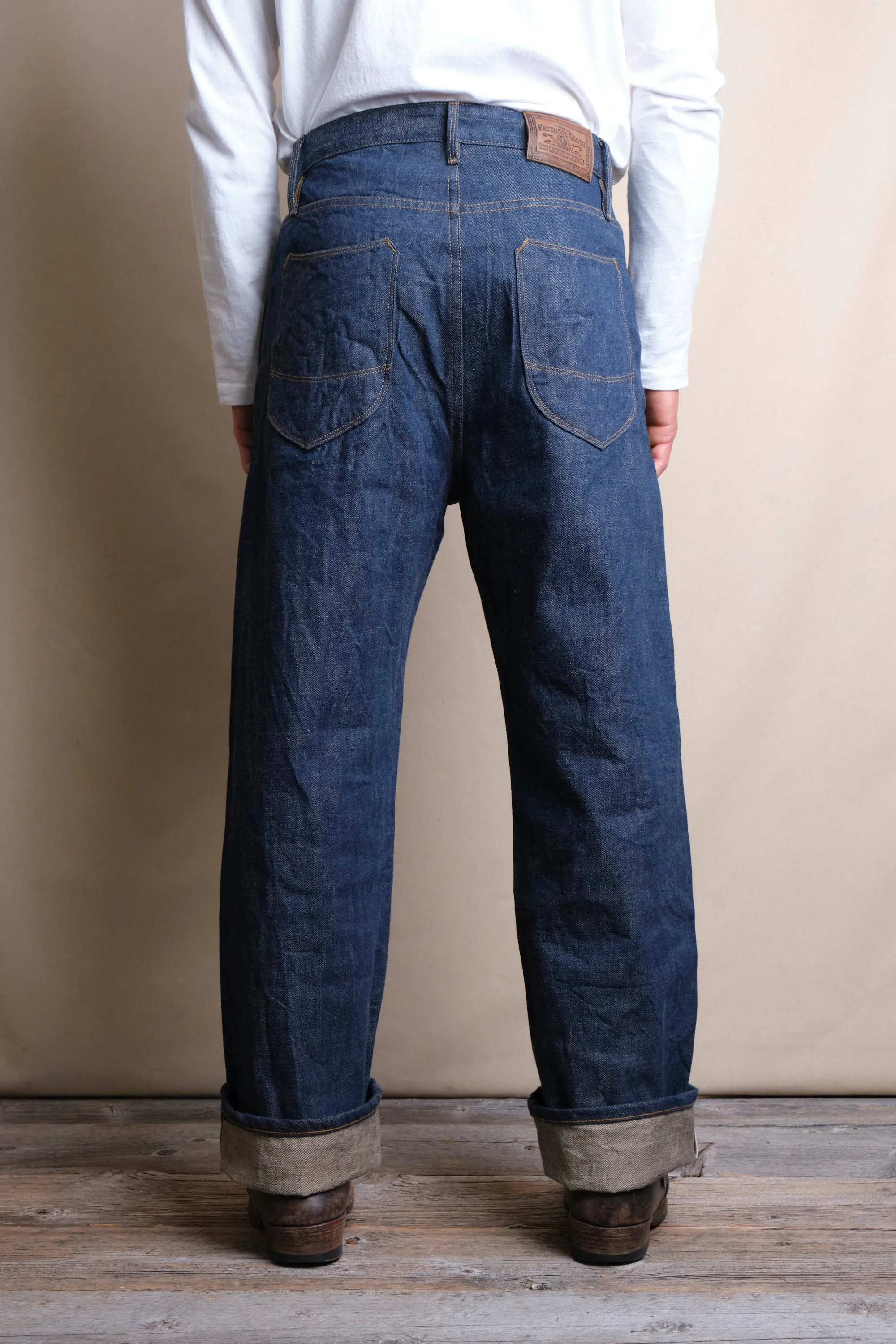 Modesto 13 Ounce Natural Rinsed Denim sold by Freenote Cloth product image thumbnail 4