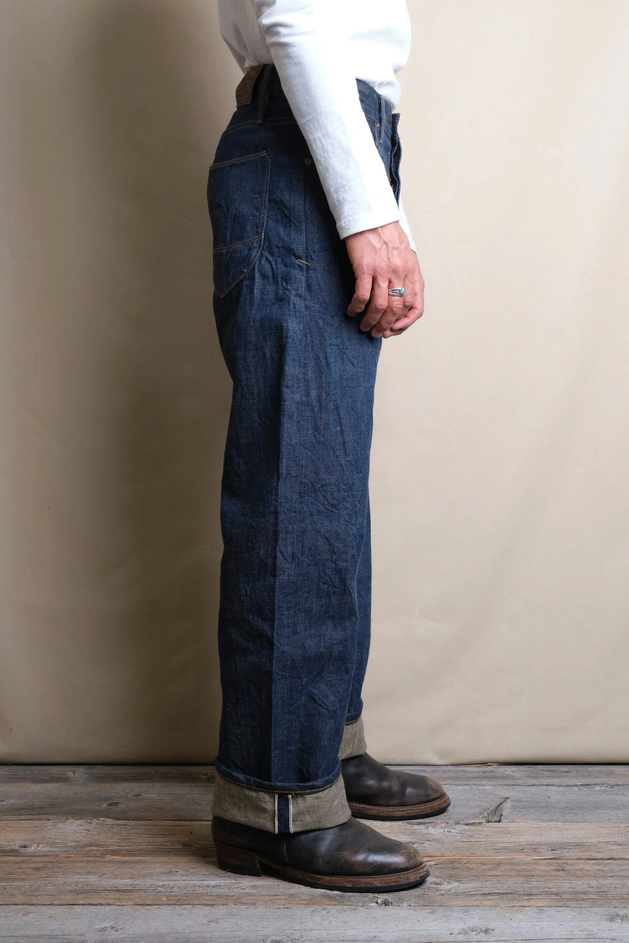 Modesto 13 Ounce Natural Rinsed Denim sold by Freenote Cloth product image thumbnail 3