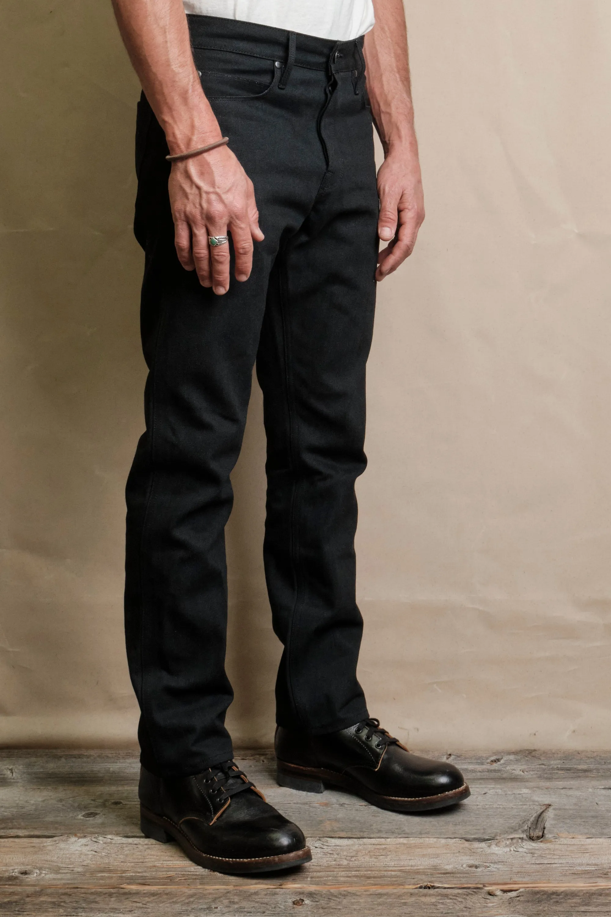 Rios <span>Raw 14.25 oz Black Grey Japanese Denim</span> sold by Freenote Cloth product image thumbnail 5