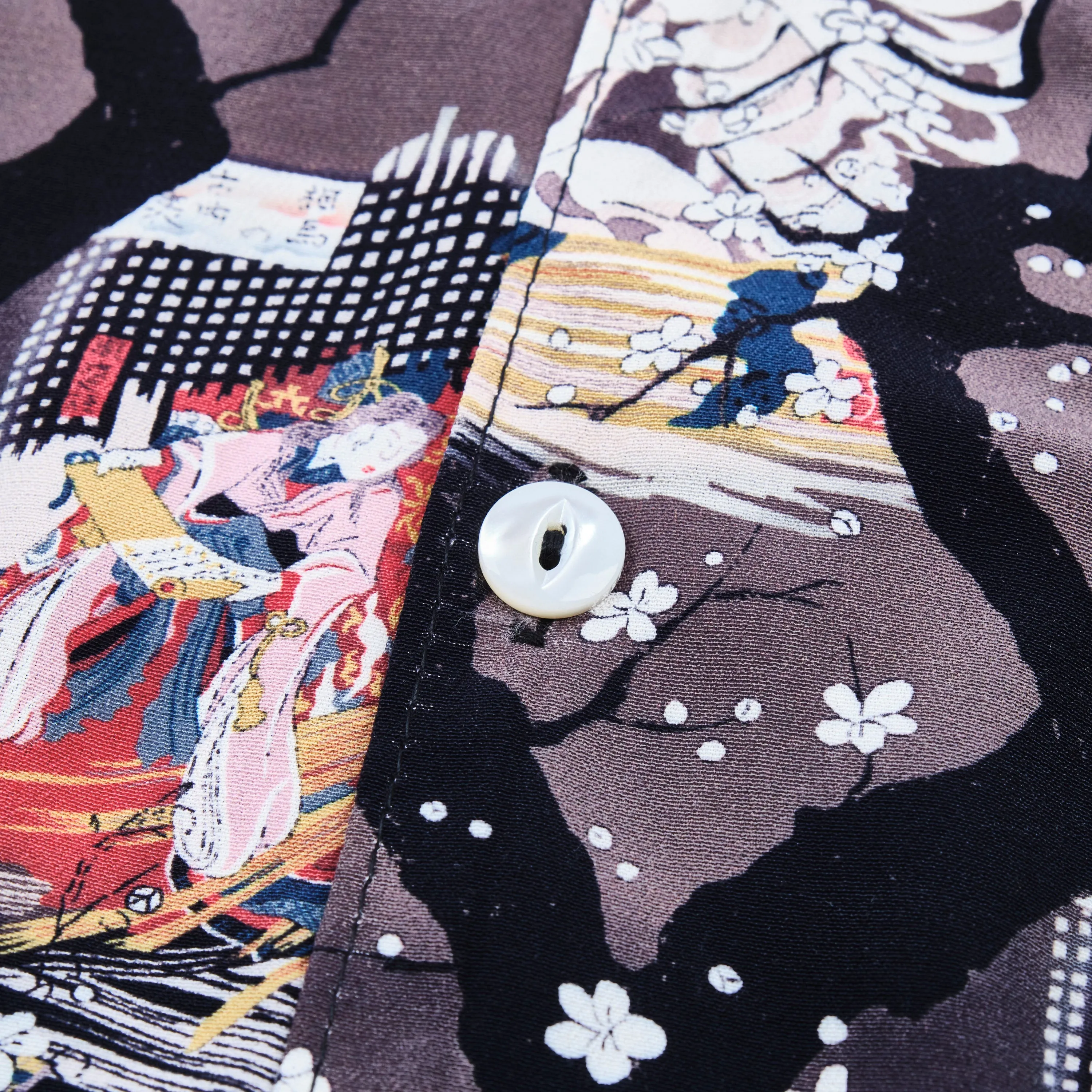 Hawaiian Charcoal Skeleton sold by Freenote Cloth product image thumbnail 4