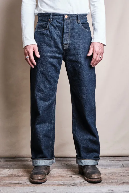 Modesto 14.50 Ounce Indigo Unsanforized Denim sold by Freenote Cloth