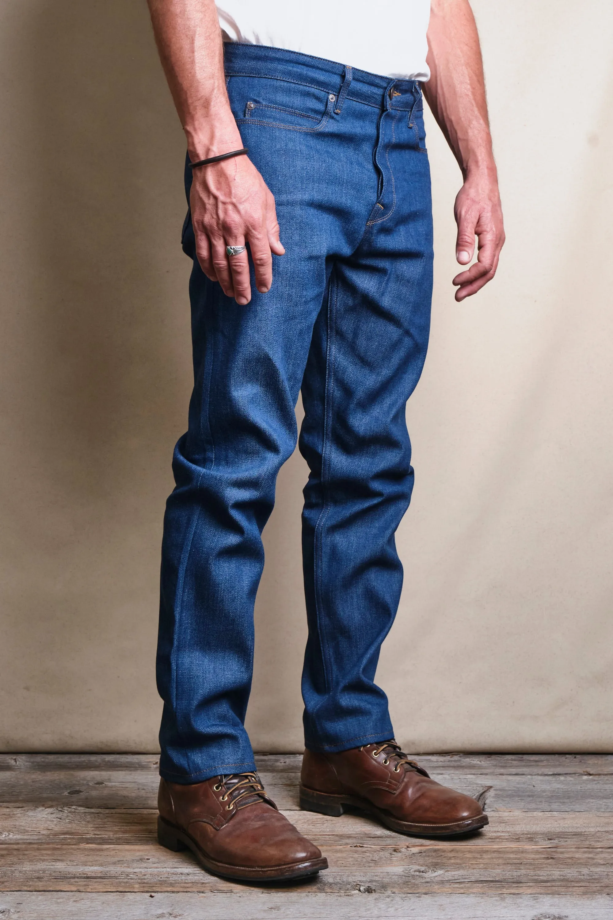 Portola Classic Taper 12 Ounce Vintage Blue Denim sold by Freenote Cloth product image thumbnail 3