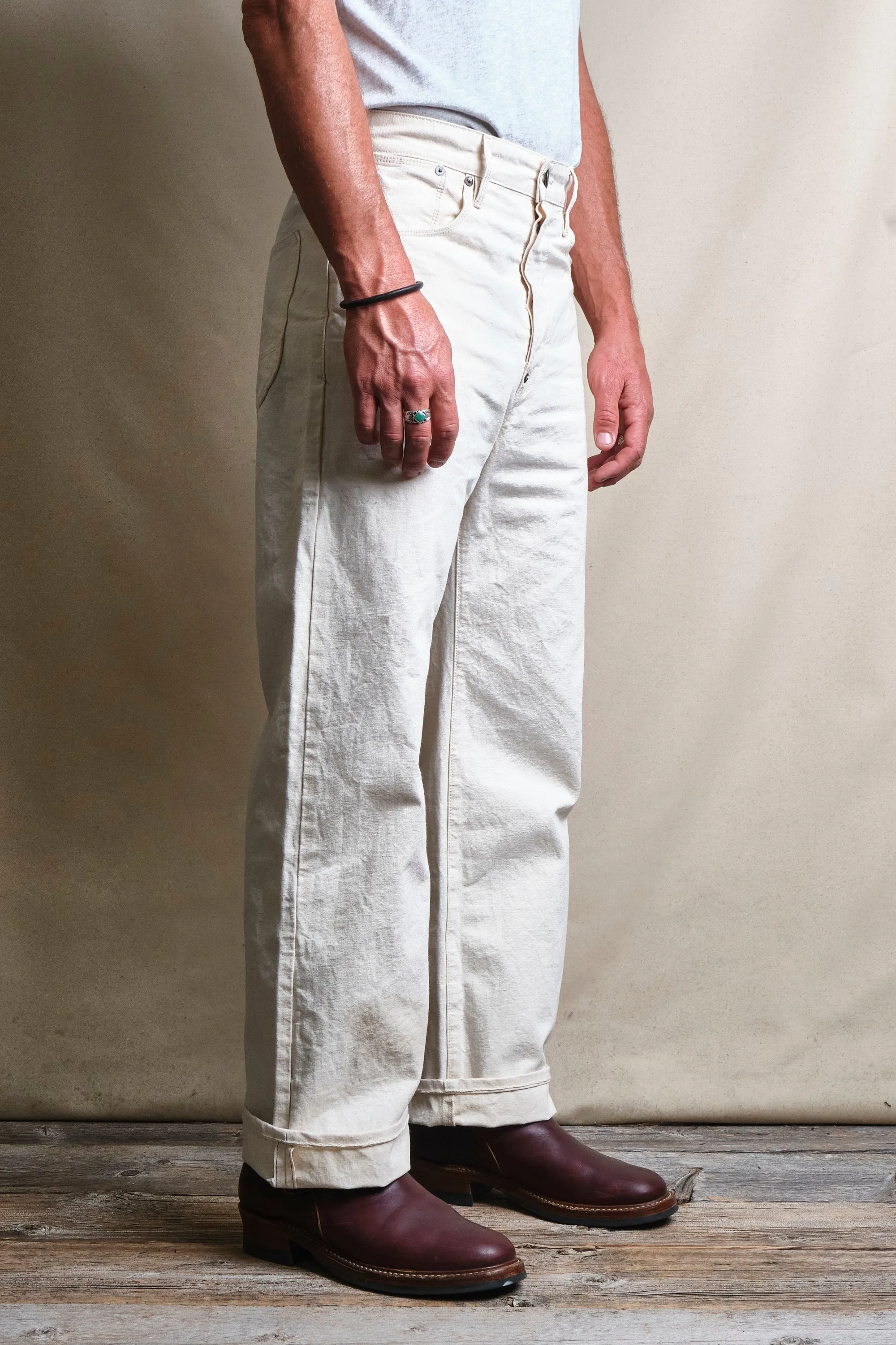Modesto Buckleback 11 Ounce Natural Rinsed Canvas sold by Freenote Cloth product image thumbnail 3