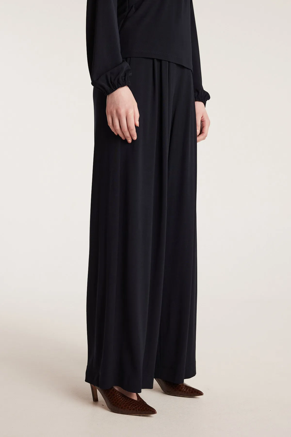 Jogger Pant - Navy sold by Perri Cutten product image thumbnail 2