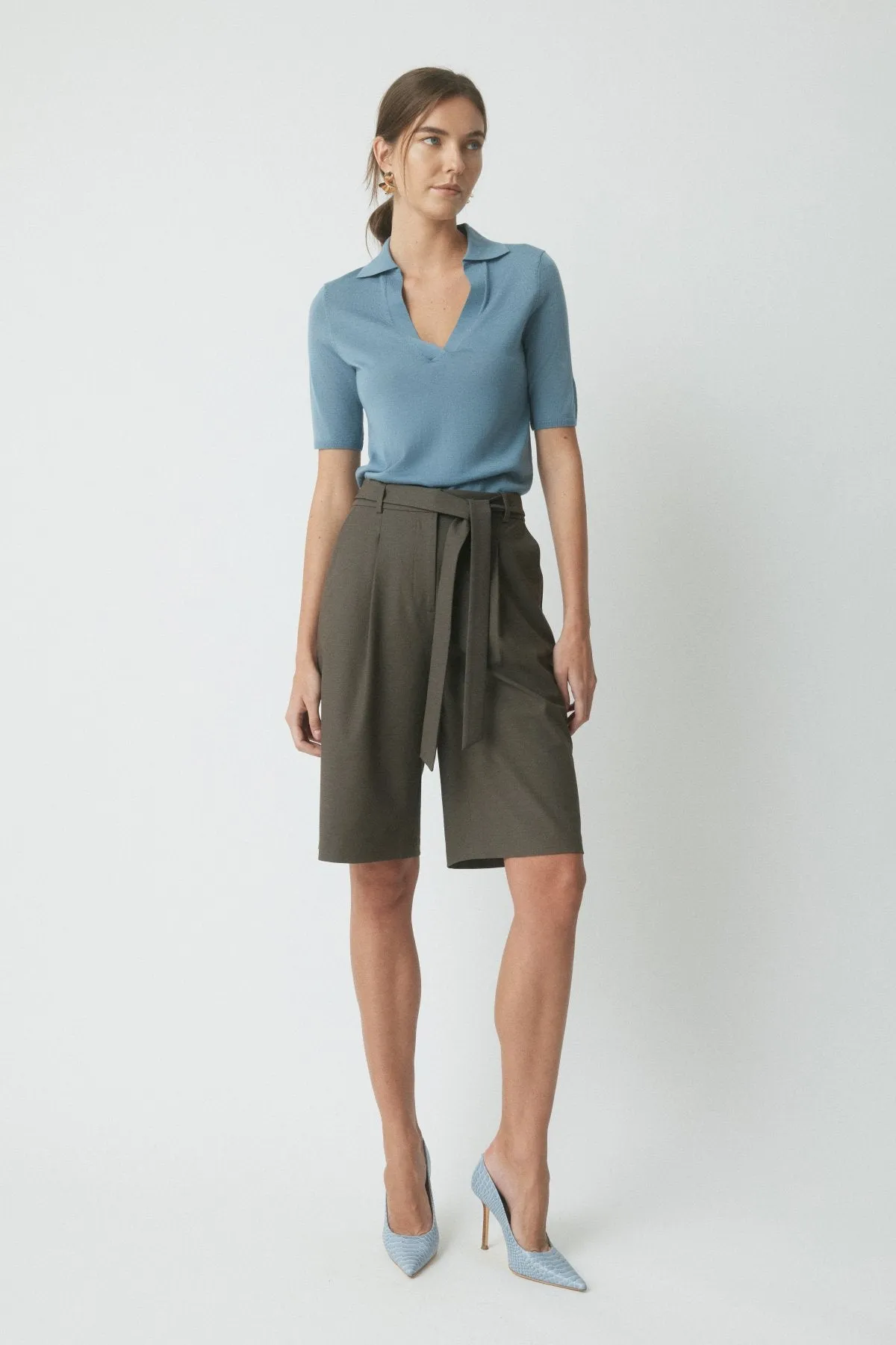 Hunter Superfine Merino Top - Steel Blue sold by Perri Cutten