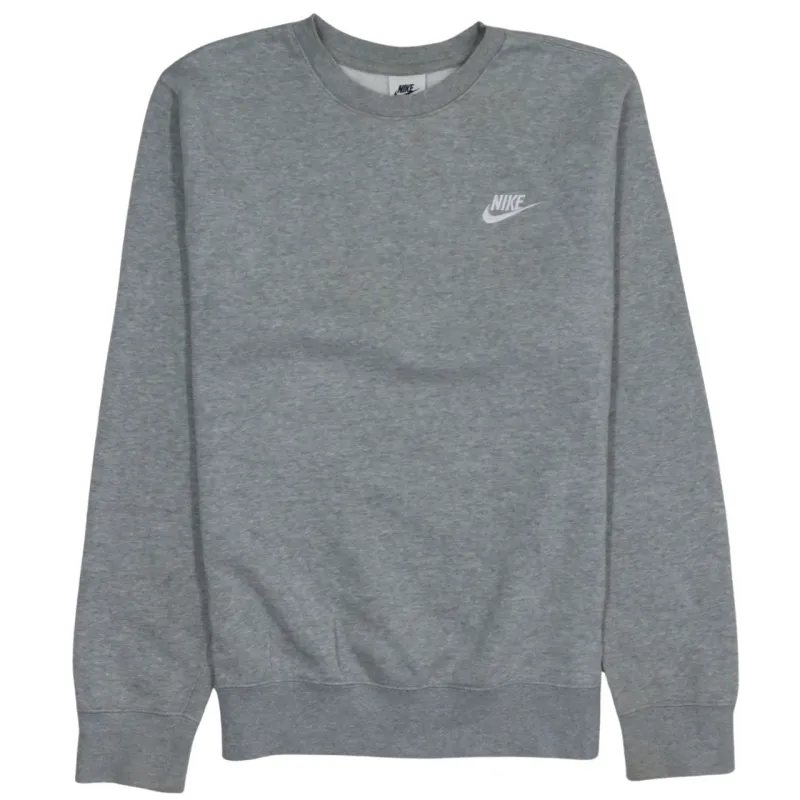 Nike Grey Crewneck Sweatshirt Men's XSmall Embroidered Chest Logo Ribbed Cuffs Pullover Fleece Top sold by Vintage Club