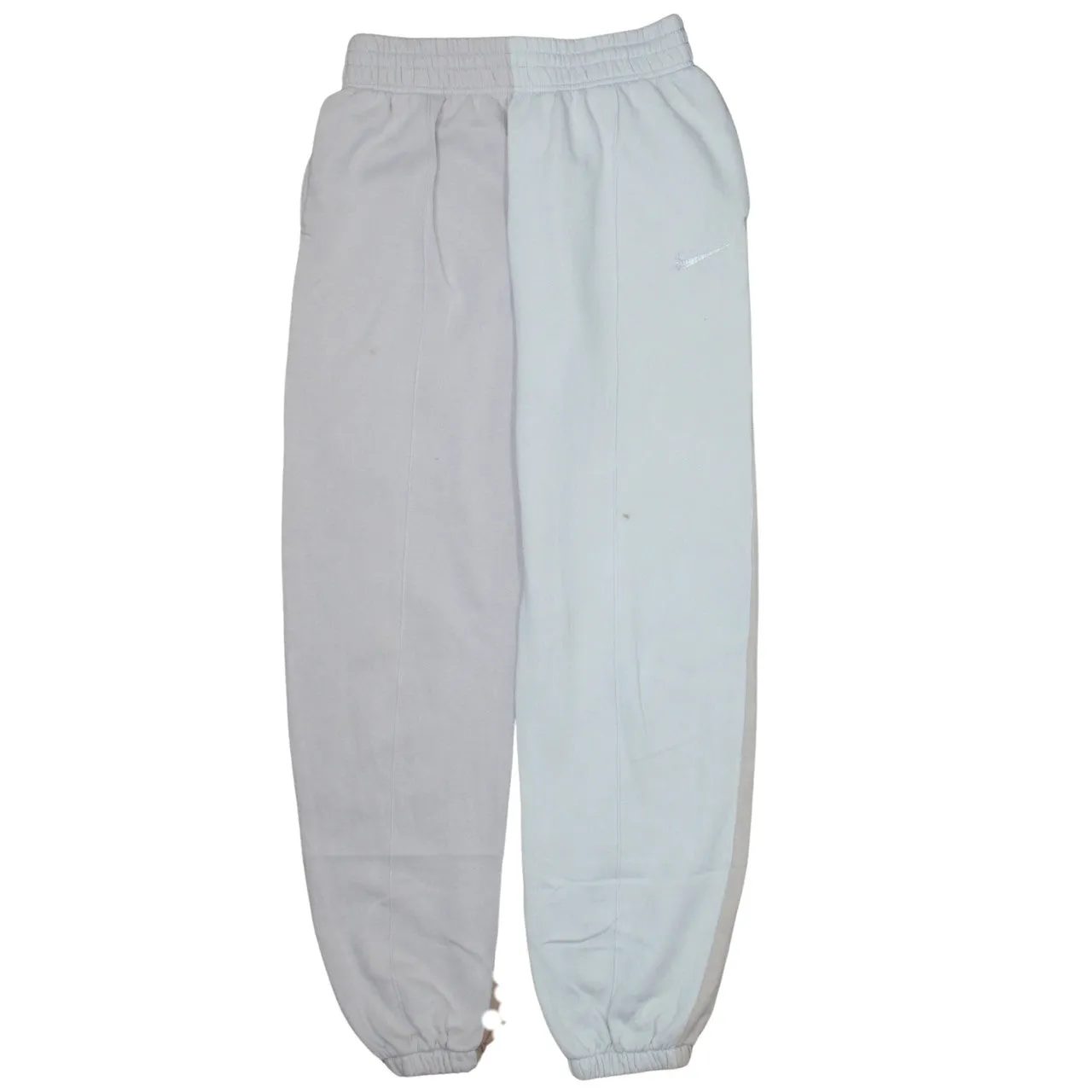 Nike Grey Two Tone Joggers Men’s Small Embroidered Swoosh Elastic Waist Cuffed Sweatpants sold by Vintage Club