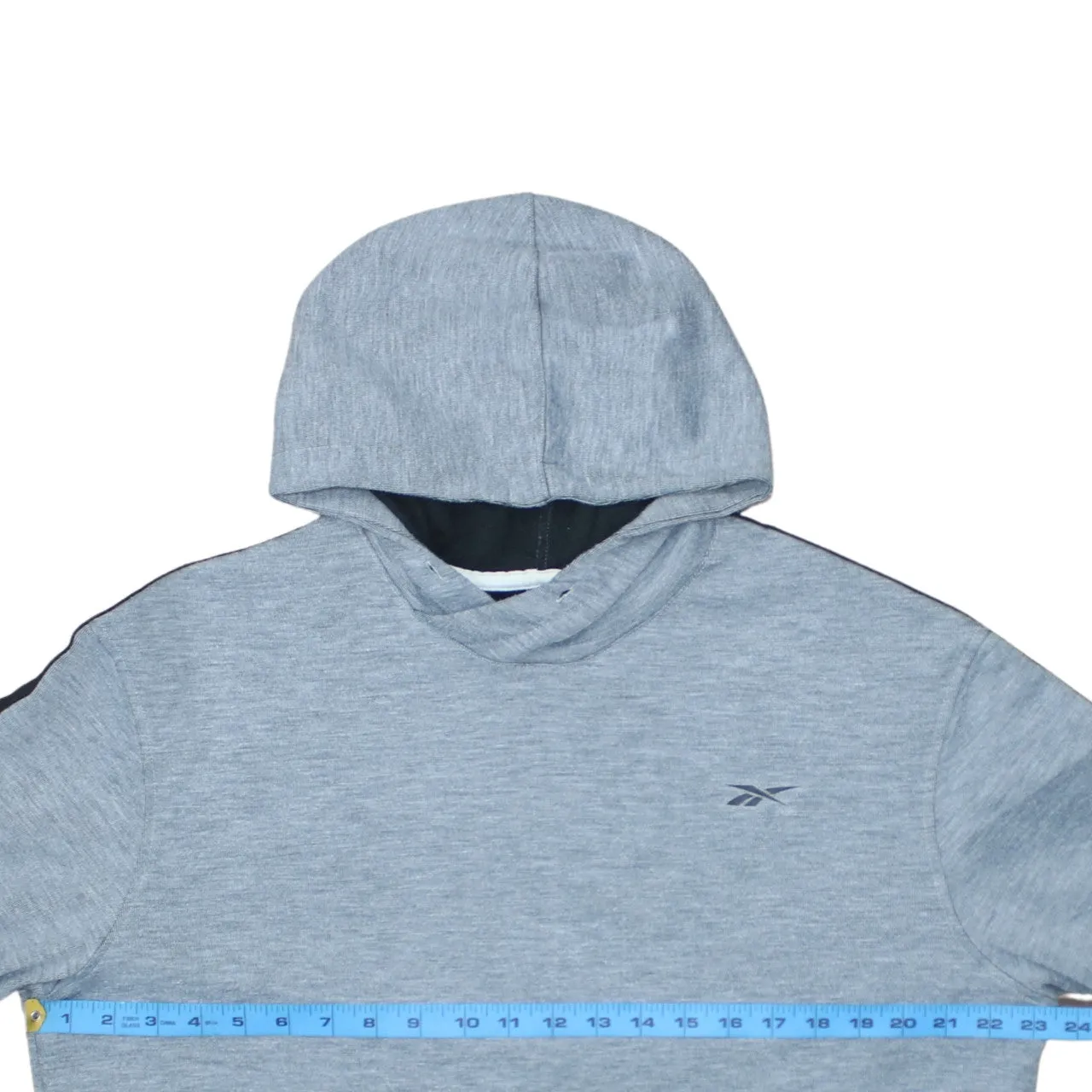 Reebok Light Grey Hoodie Women’s Large Embroidered Chest Logo Front Pocket Contrast Sleeve Panels Sweatshirt sold by Vintage Club product image thumbnail 5