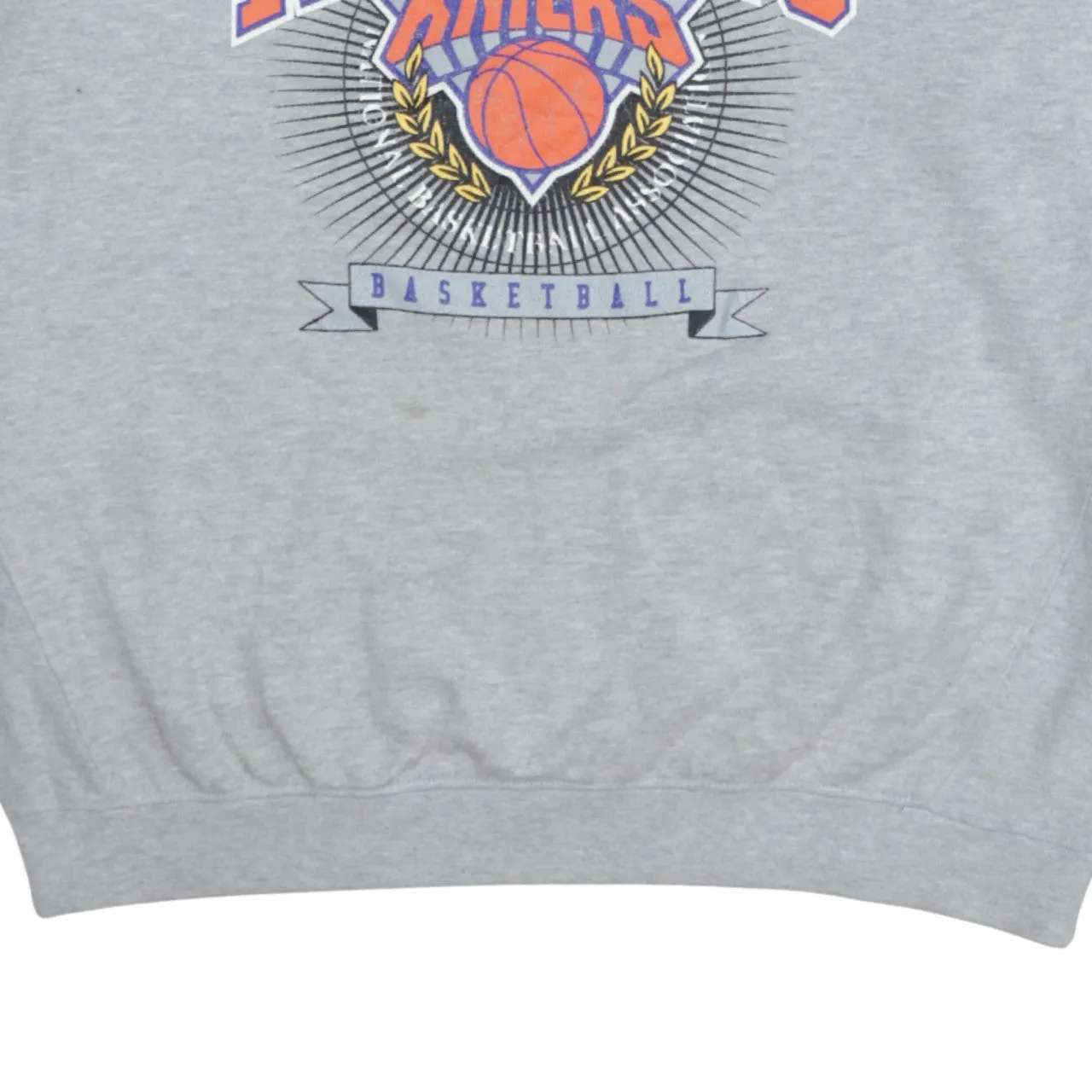 NBA Grey Sweatshirt Men's Medium New York Knicks Printed Logo Crewneck Pullover Fleece Top sold by Vintage Club product image thumbnail 4