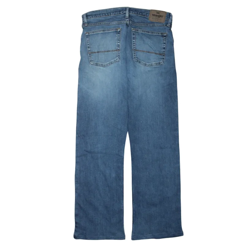 Wrangler Mid Blue Jeans Men's 32 Straight Leg Five Pocket Denim Trousers sold by Vintage Club