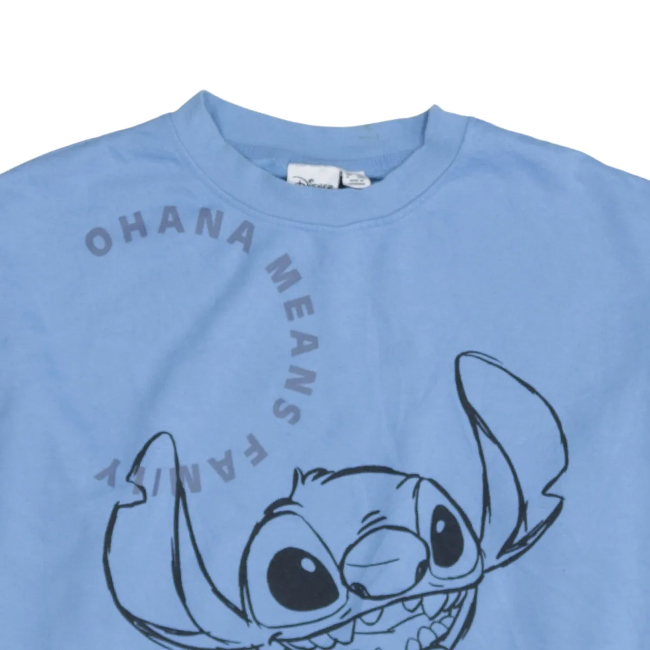 Disney Blue Sweatshirt Women’s 2XL Printed Stitch Ohana Means Family Pullover Top sold by Vintage Club product image thumbnail 3