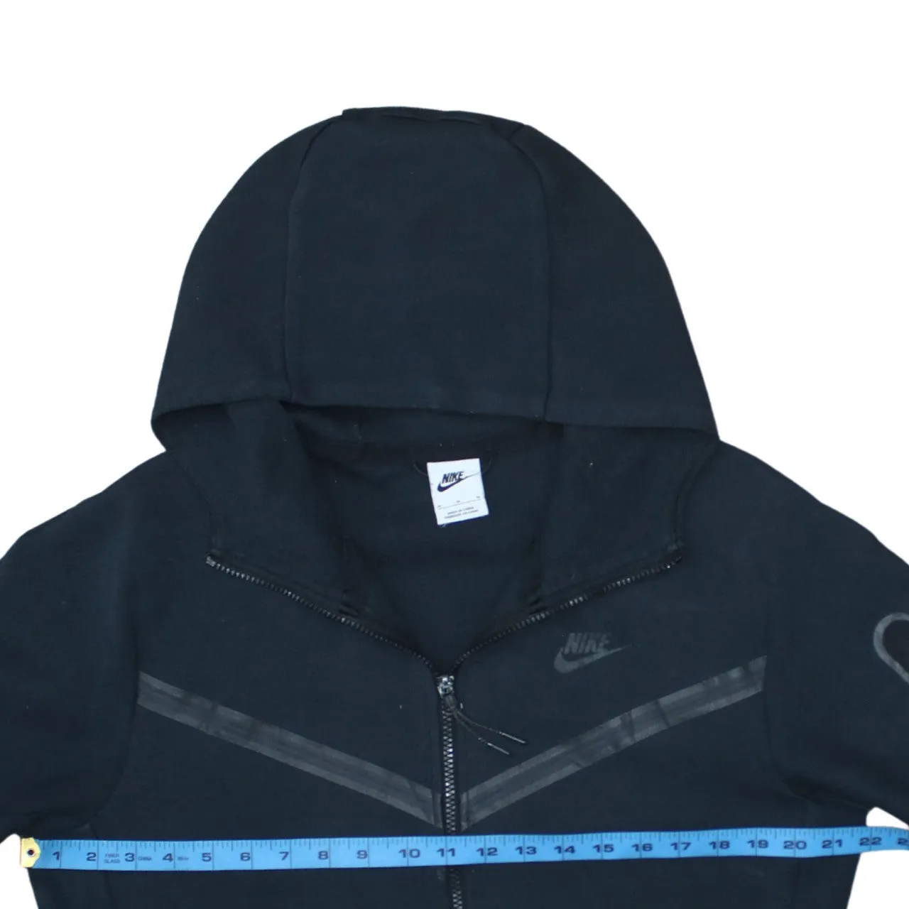 Nike Black Full Zip Hoodie Men's Medium Embroidered Logo Arm Zip Pocket Sweatshirt sold by Vintage Club product image thumbnail 5