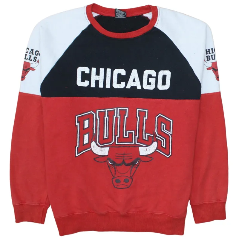 NBA Red Black White Sweatshirt Men's Medium Chicago Bulls Printed Logo Pullover Top sold by Vintage Club