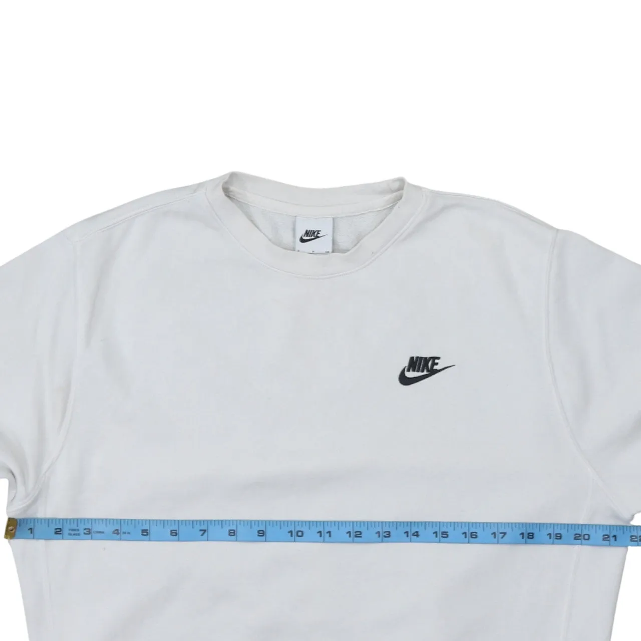 Nike White Sweatshirt Men's Small Embroidered Swoosh Logo Crewneck Pullover Jumper sold by Vintage Club product image thumbnail 5