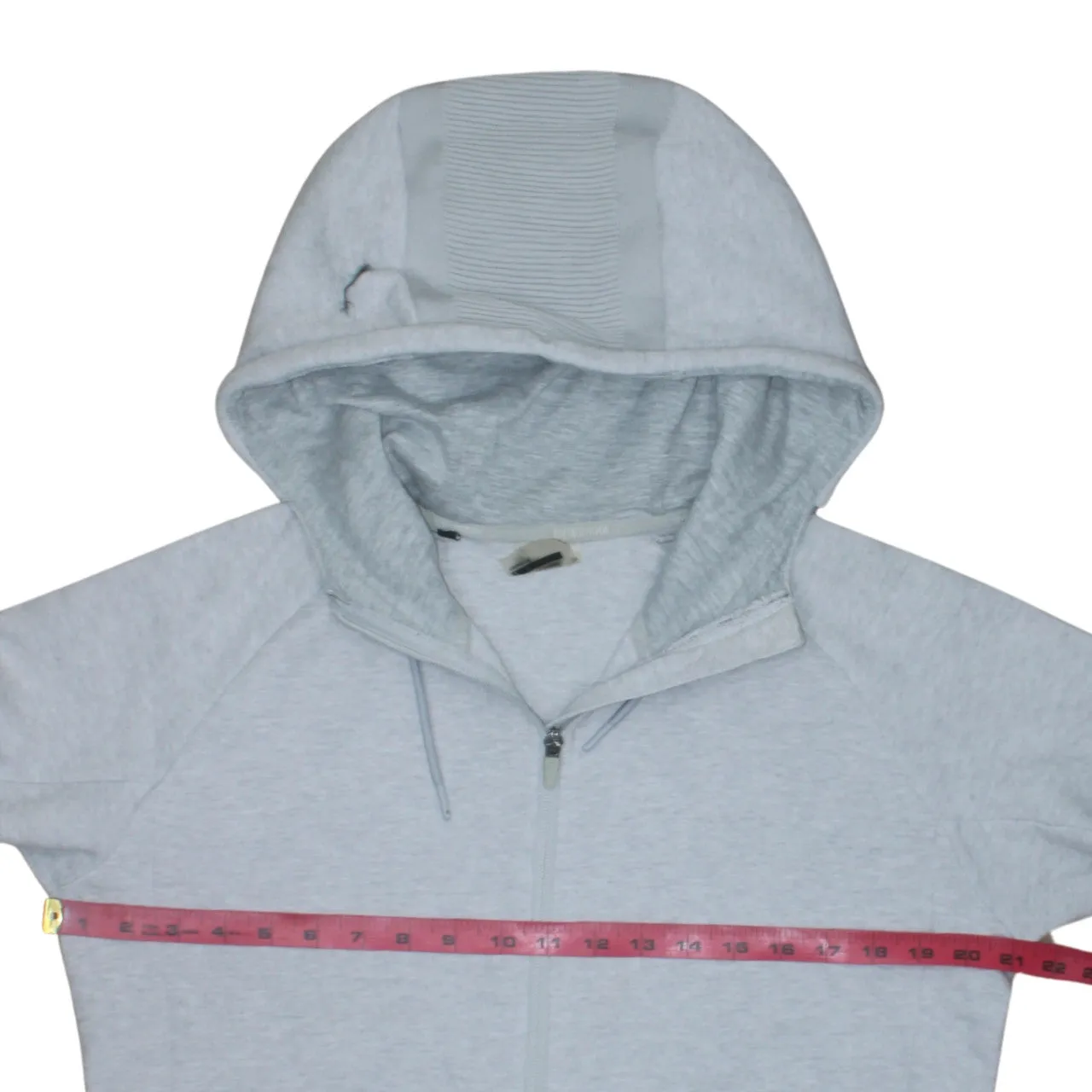 Gymshark Light Grey Full Zip Hoodie Women’s Small Drawstring Hood Zip Pockets Logo Sweatshirt sold by Vintage Club product image thumbnail 5