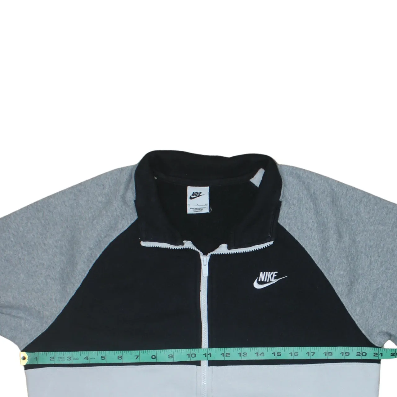 Nike Grey Black Full Zip Sweatshirt Men's Small Embroidered Swoosh Pockets Track Top sold by Vintage Club product image thumbnail 5