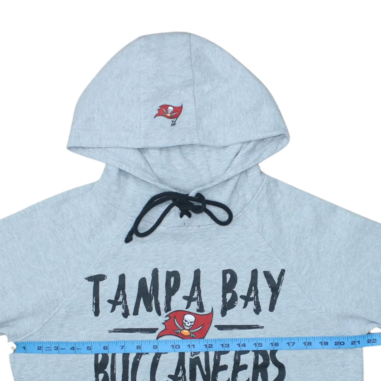 NFL Grey Hoodie Men’s Small Printed Tampa Bay Buccaneers Logo Front Pocket Sweatshirt sold by Vintage Club product image thumbnail 5