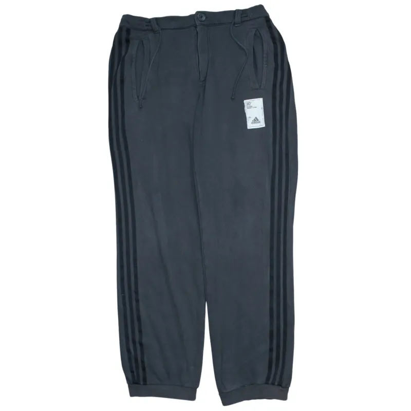 Adidas Dark Grey Joggers Men’s Medium Three Stripe Fleece Lined Track Pants sold by Vintage Club