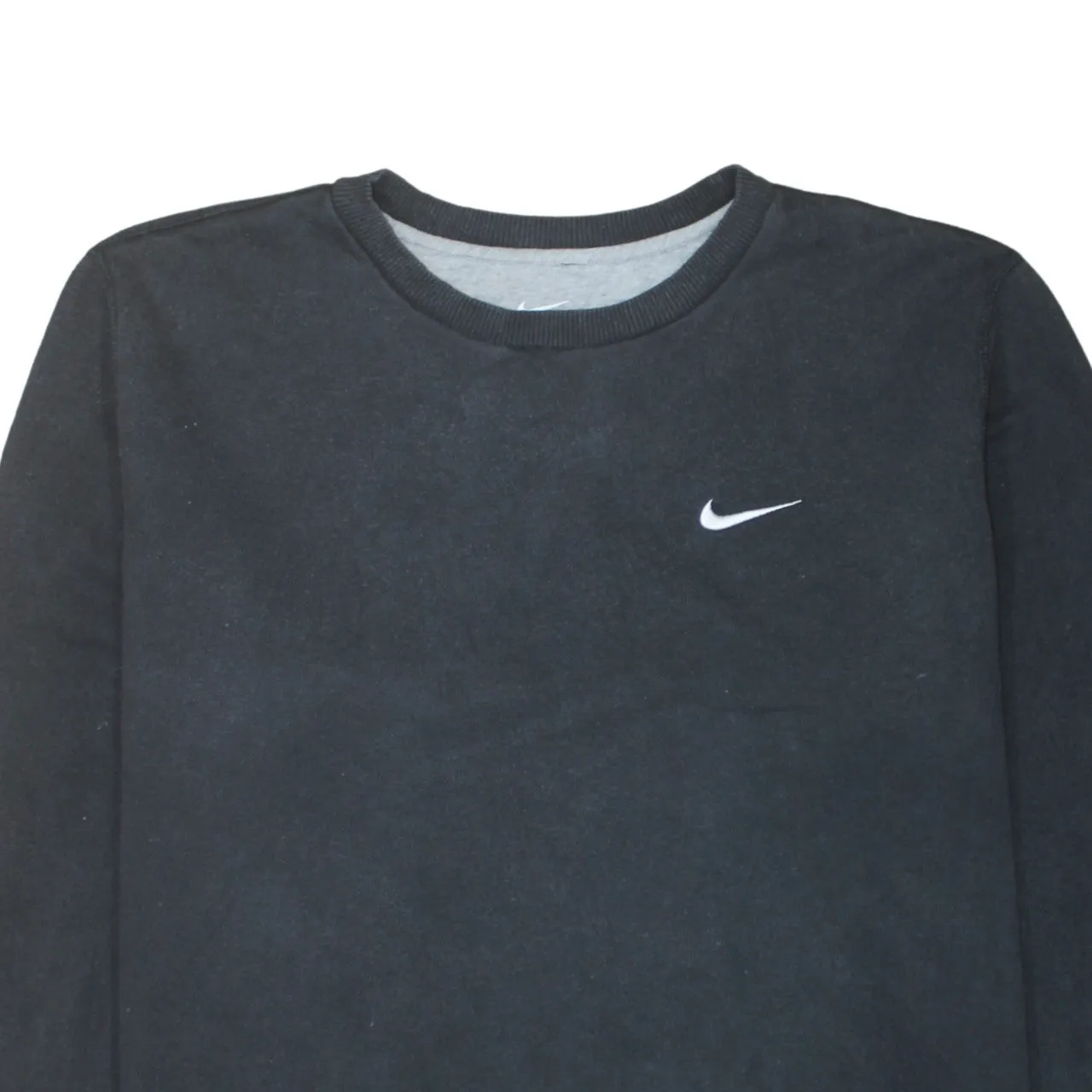 Nike Black Sweatshirt Men’s XLarge Embroidered Swoosh Logo Crewneck Pullover Fleece Top sold by Vintage Club product image thumbnail 3