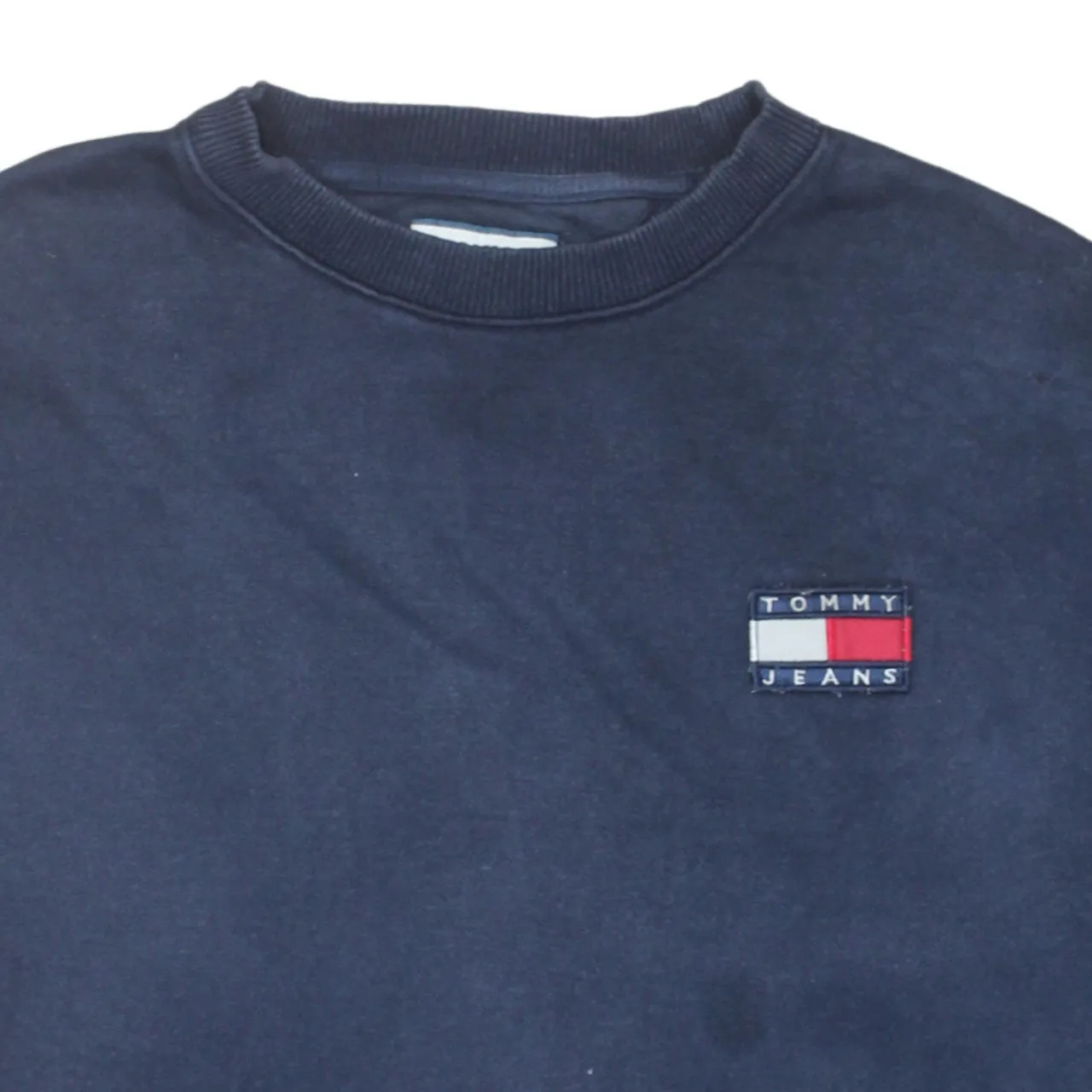 Tommy Hilfiger Navy Blue Sweatshirt Men's XSmall Embroidered Flag Logo Crewneck Pullover sold by Vintage Club product image thumbnail 3