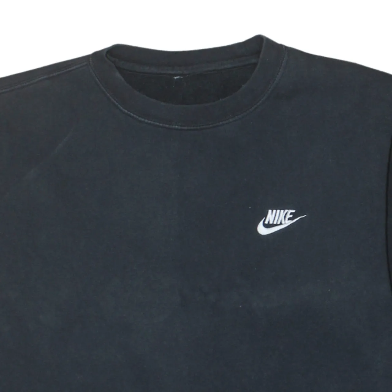 Nike Black Sweatshirt Men's Large Embroidered Swoosh Logo Crewneck Pullover Fleece Top sold by Vintage Club product image thumbnail 3