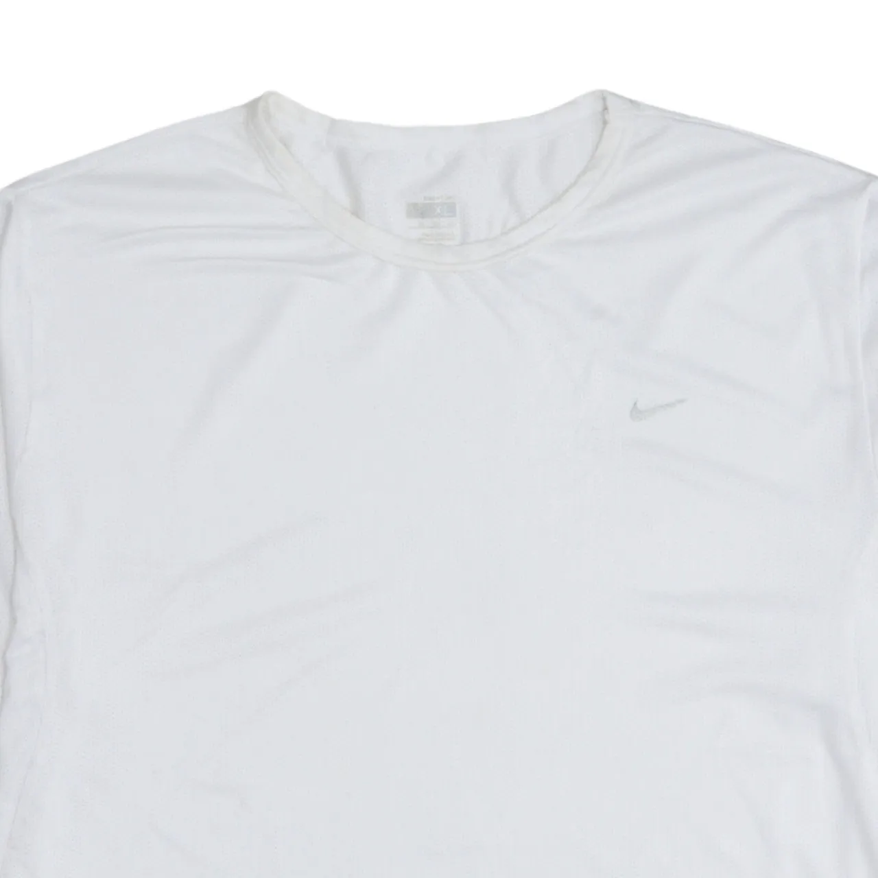 Nike White Dri-FIT T Shirt Women’s XLarge Printed Swoosh Lightweight Sports Top Tee sold by Vintage Club product image thumbnail 3