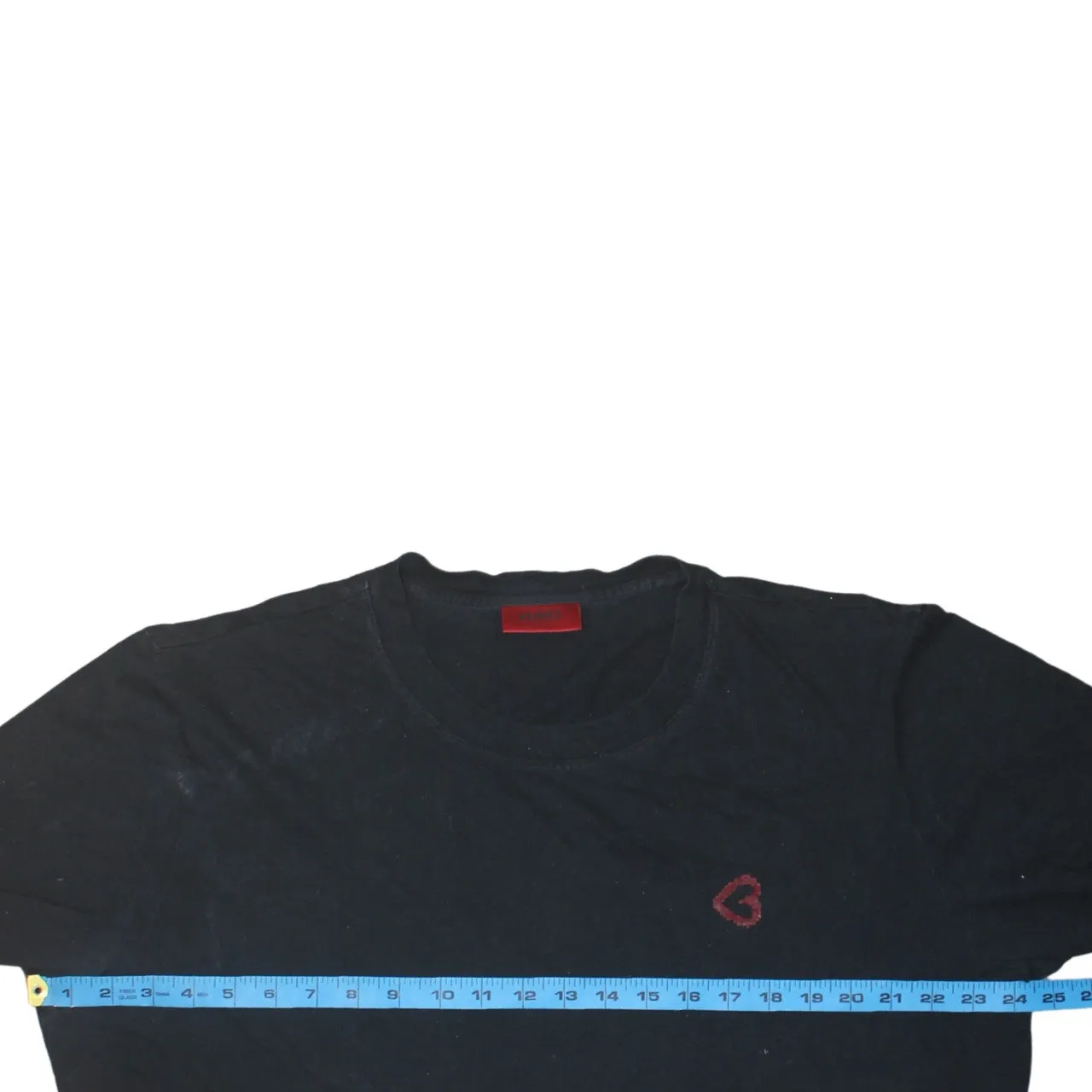 HUGO BOSS Black T Shirt Men's XLarge Small Embroidered Heart Logo Casual Top Tee sold by Vintage Club product image thumbnail 5
