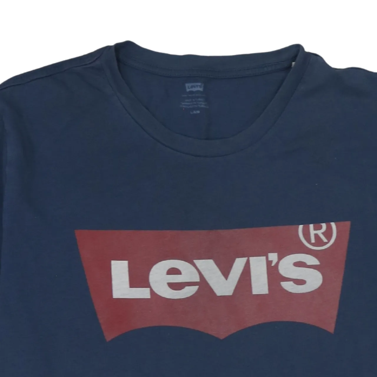 Levi's Navy Blue T Shirt Women's Large Printed Batwing Logo Crewneck Tee Top sold by Vintage Club product image thumbnail 3