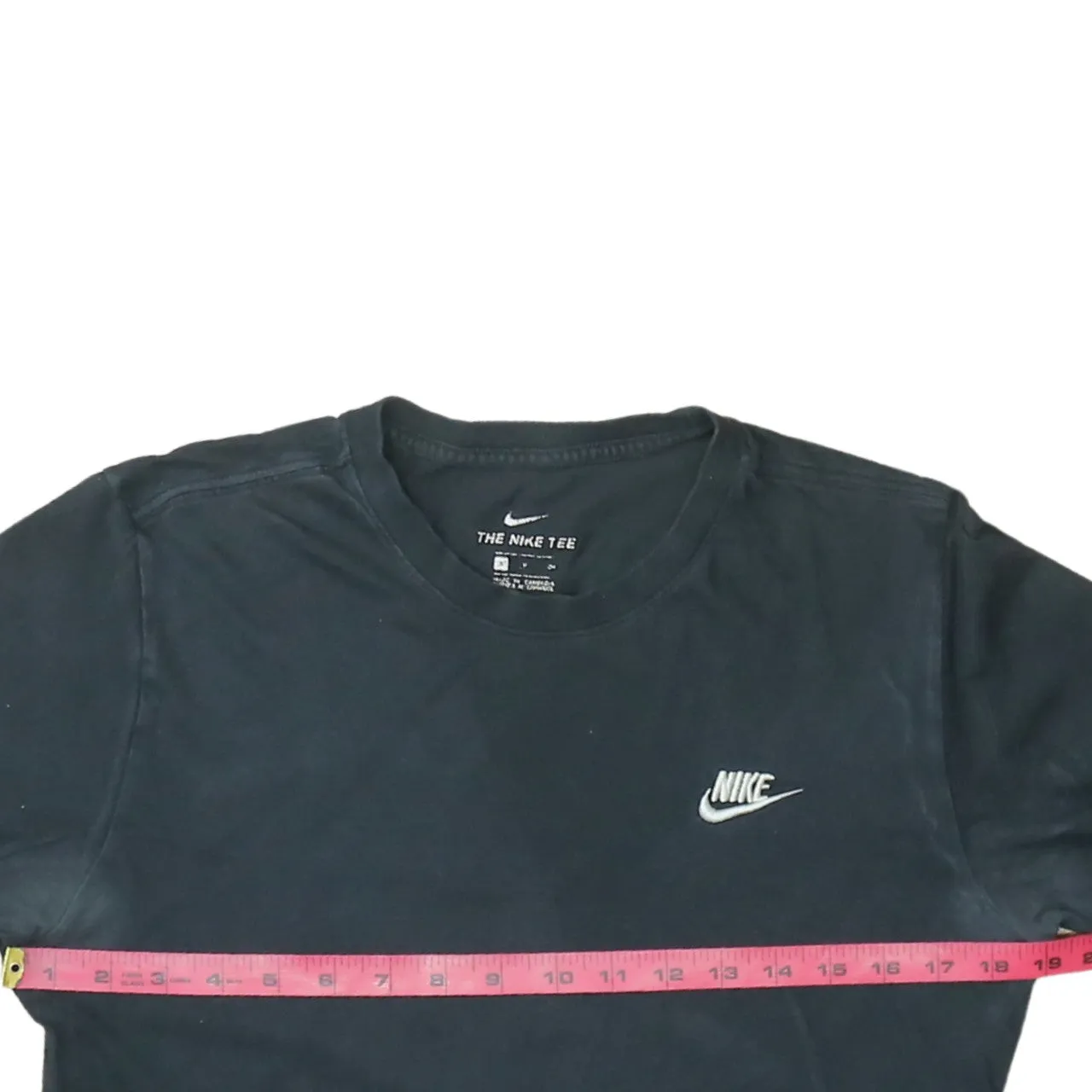Nike Black T Shirt Men’s Small Printed Swoosh Logo Short Sleeve Casual Tee sold by Vintage Club product image thumbnail 5