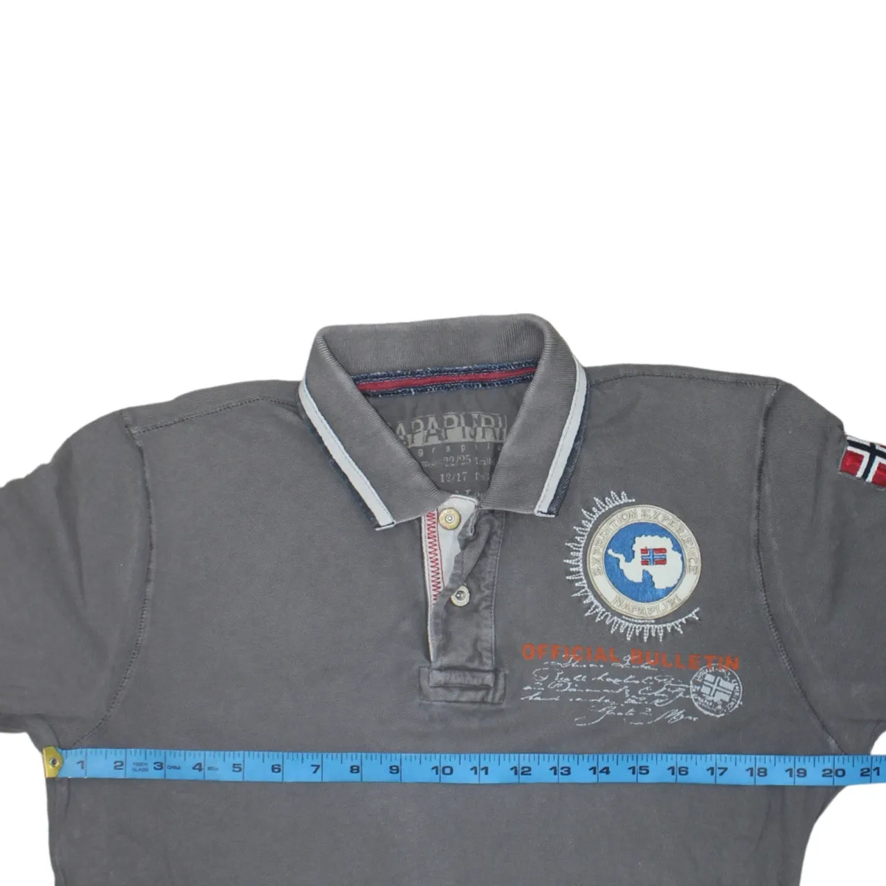 Napapijri Grey Polo Shirt Women's Large Embroidered Chest Badge Flag Sleeve Trim Casual Top sold by Vintage Club product image thumbnail 5