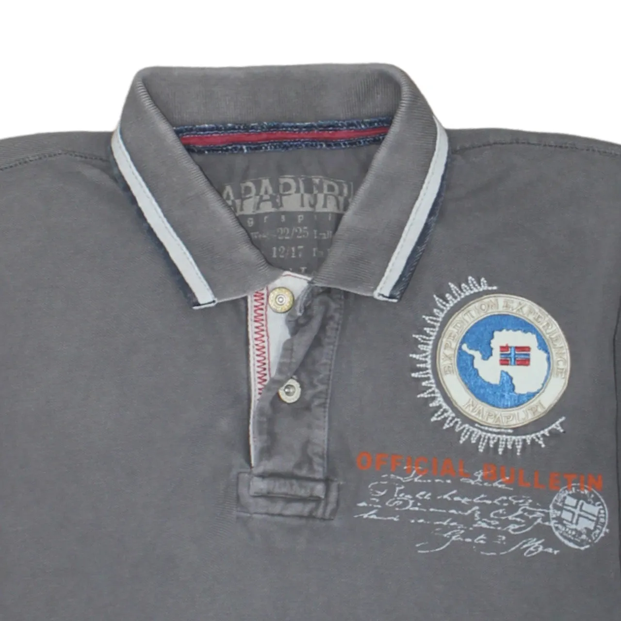 Napapijri Grey Polo Shirt Women's Large Embroidered Chest Badge Flag Sleeve Trim Casual Top sold by Vintage Club product image thumbnail 3