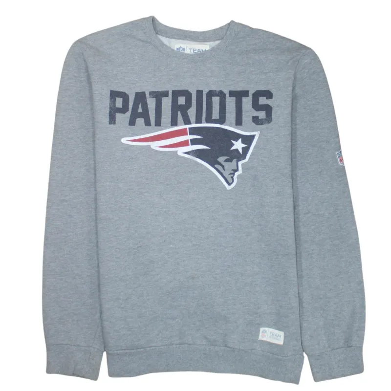Tu Grey Patriots Sweatshirt Men's Large Printed Logo Ribbed Cuffs Crewneck Pullover sold by Vintage Club