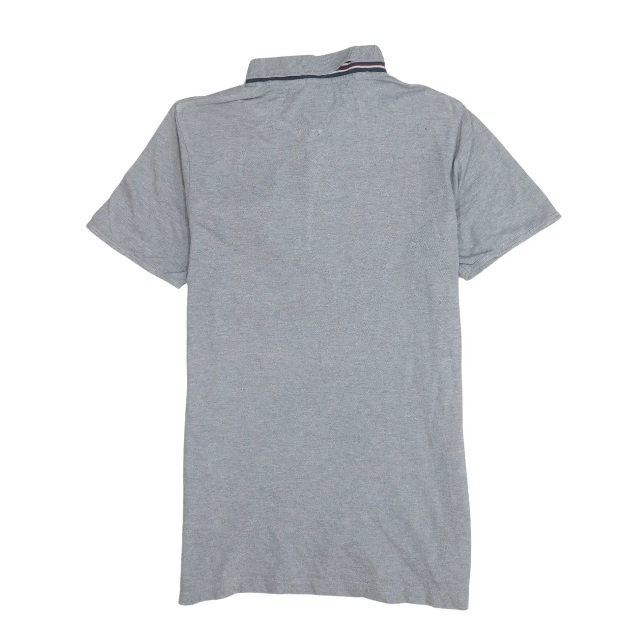 Tommy Hilfiger Light Grey Polo Shirt Men's Large Button Neck Chest Pocket Logo Top sold by Vintage Club product image thumbnail 2