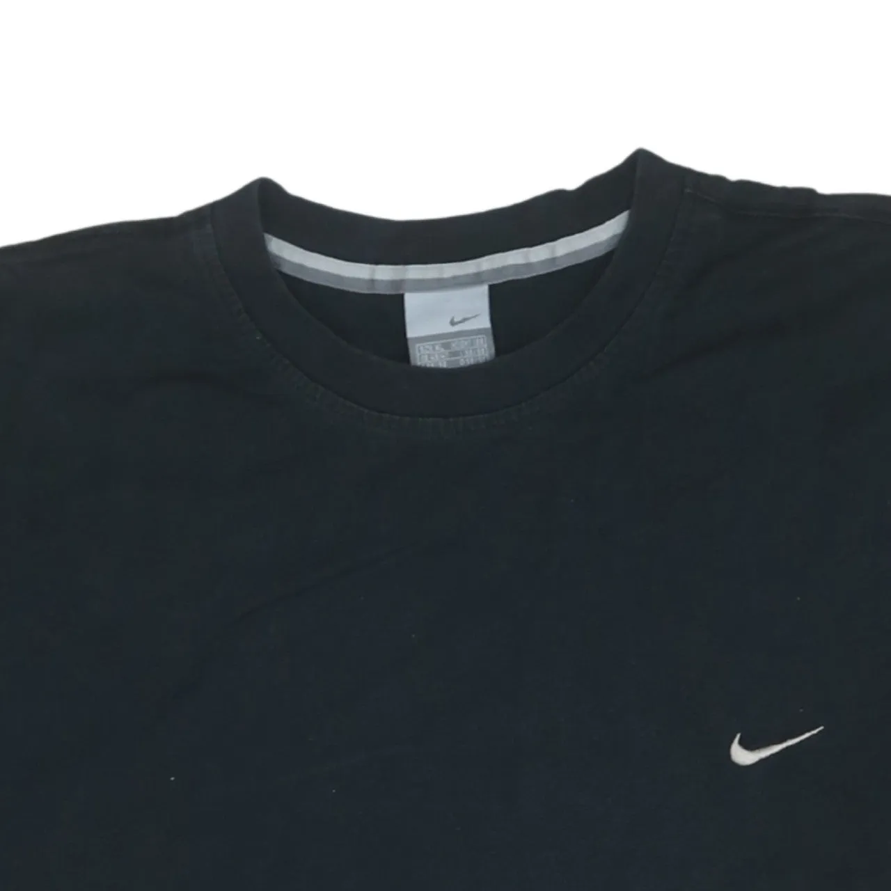 Nike Black T Shirt Women’s XLarge Small Swoosh Logo Minimal Casual Tee Top sold by Vintage Club product image thumbnail 3