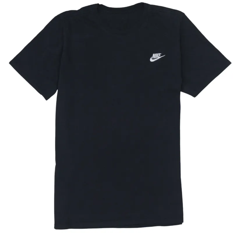 Nike Black T-Shirt Men’s Small Printed Swoosh Chest Logo Short Sleeve Tee Top made by Vintage Club