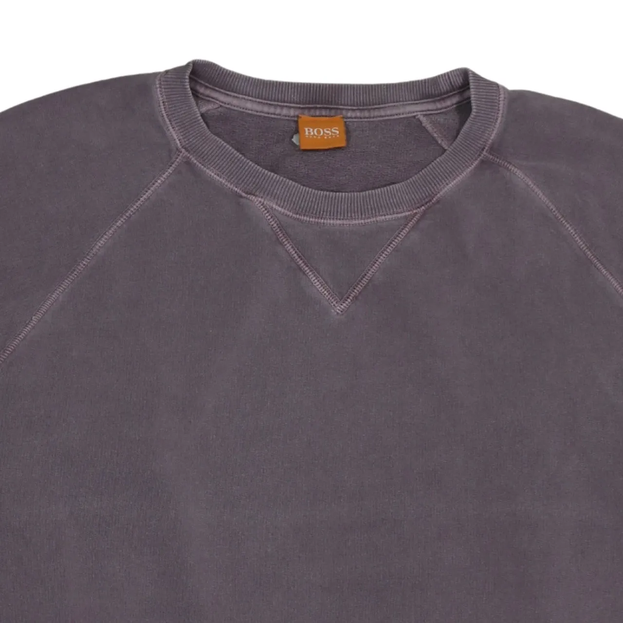 HUGO BOSS Faded Brown Sweatshirt Women’s XXL Raglan Sleeves Minimal Logo Crewneck Pullover sold by Vintage Club product image thumbnail 3