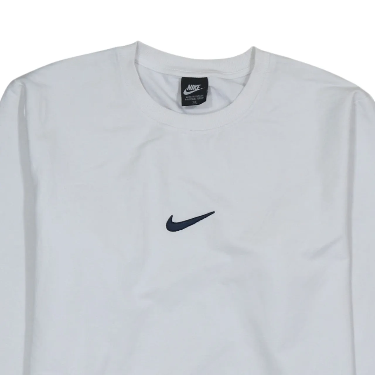 Nike White Sweatshirt Women’s XLarge Embroidered Swoosh Logo Crewneck Pullover Top sold by Vintage Club product image thumbnail 3