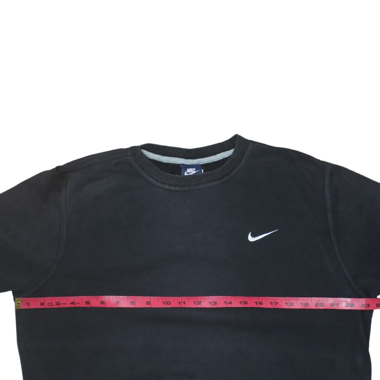 Nike Black Sweatshirt Men's Large Embroidered Swoosh Logo Crewneck Pullover Fleece Top sold by Vintage Club product image thumbnail 5