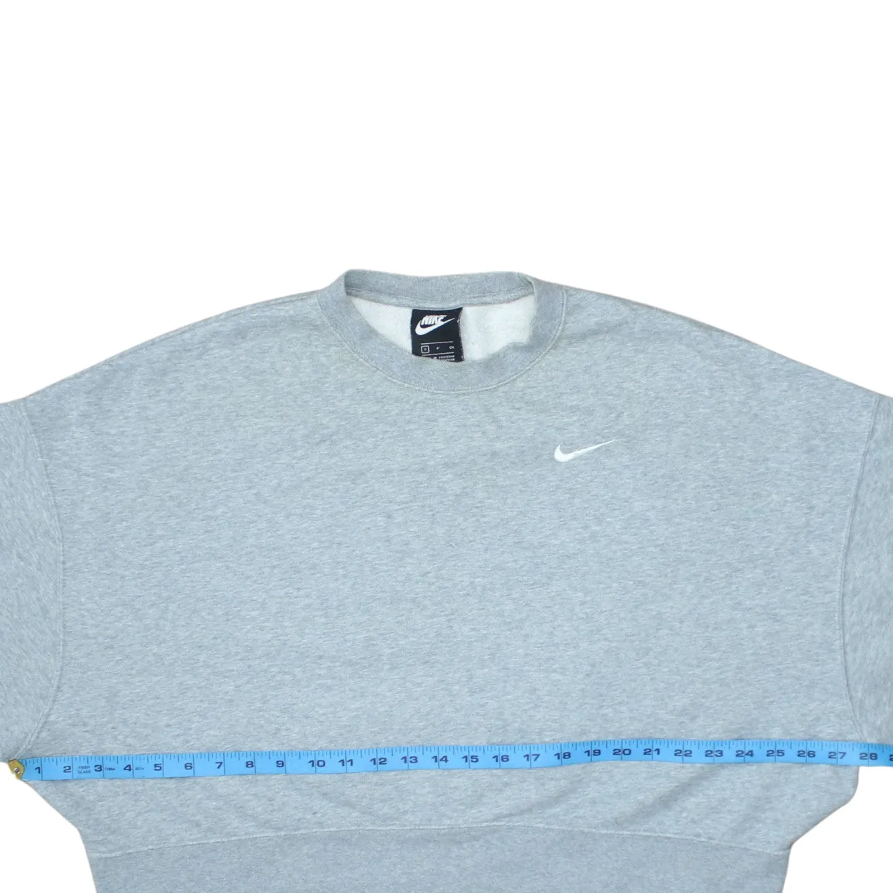 Nike Grey Sweatshirt Women’s Small Embroidered Swoosh Cropped Ribbed Hem Pullover Top sold by Vintage Club product image thumbnail 5