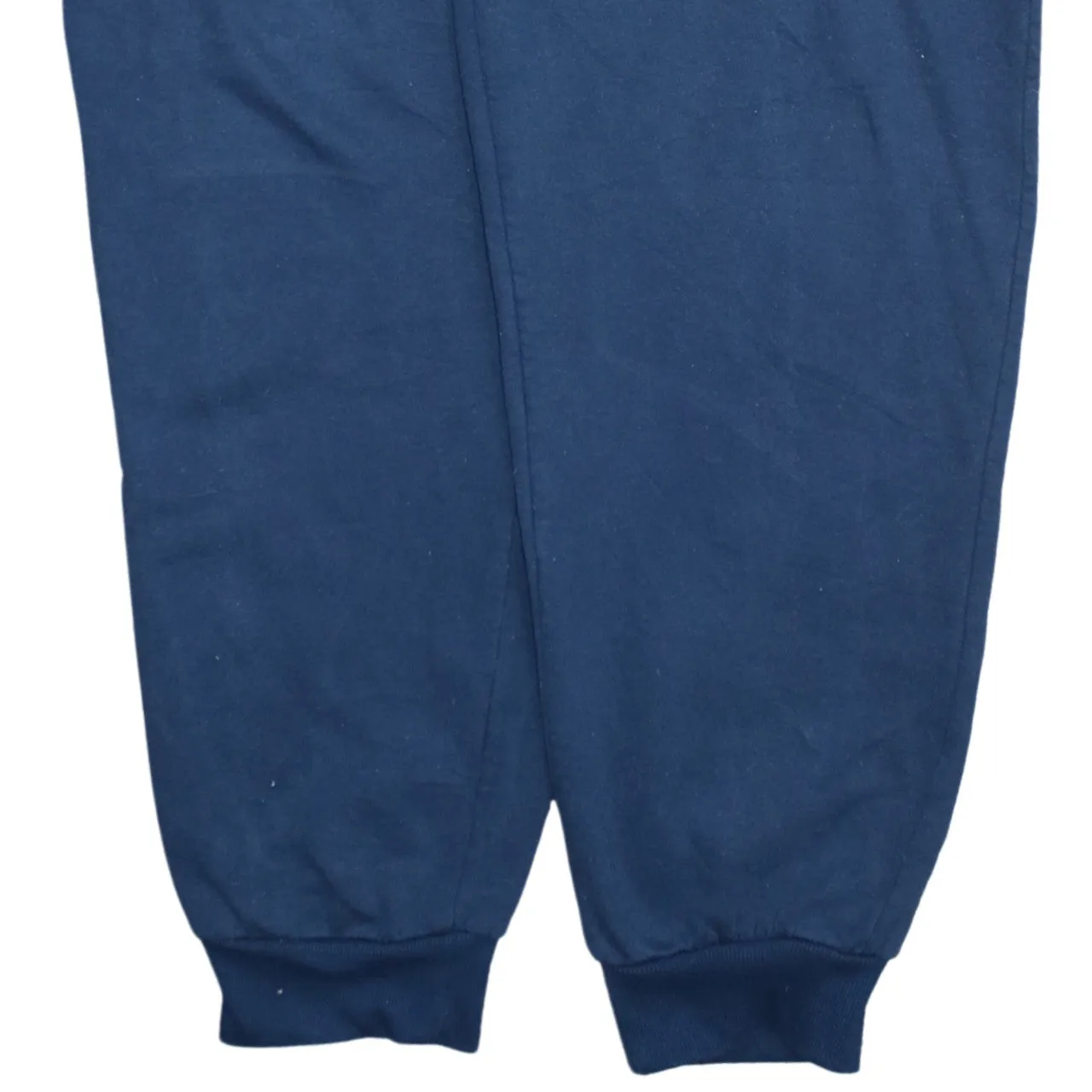 Umbro Navy Blue Joggers Men’s XLarge Embroidered Logo Elastic Waist Cuffed Sweatpants sold by Vintage Club product image thumbnail 4