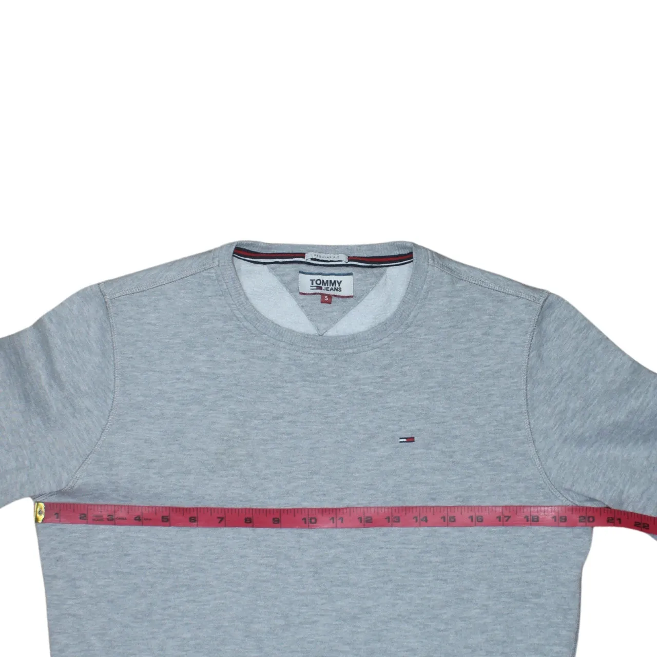 Tommy Hilfiger Light Grey Sweatshirt Men's Small Embroidered Flag Logo Crewneck Pullover sold by Vintage Club product image thumbnail 5