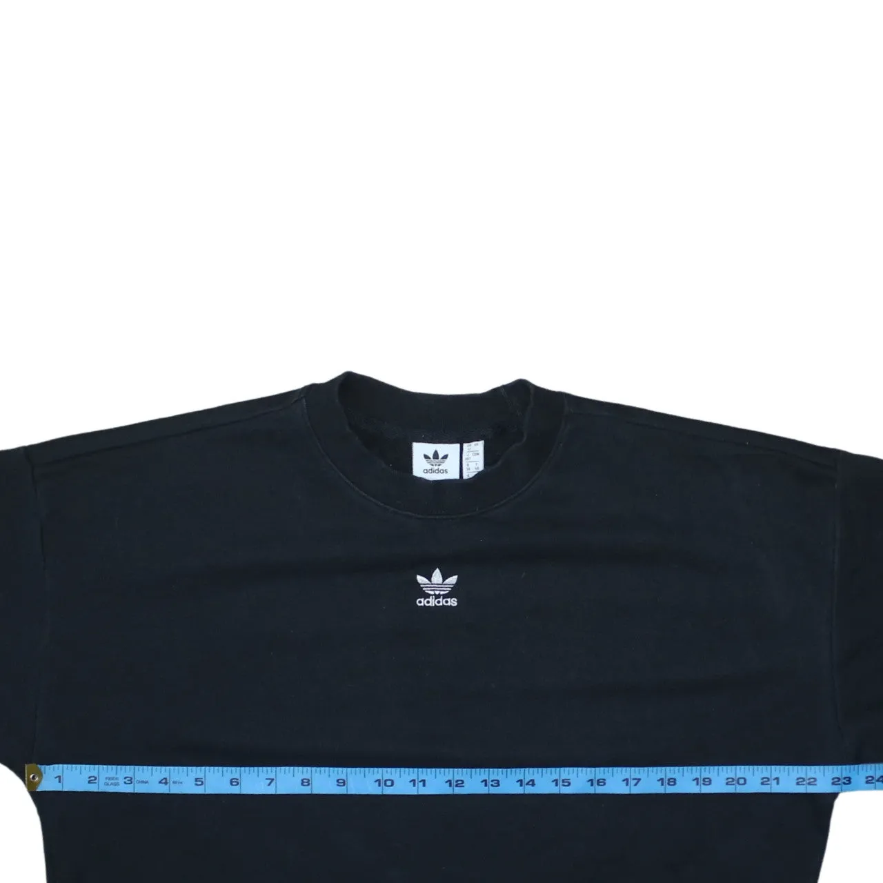 Adidas Black Sweatshirt Women's Medium Embroidered Trefoil Logo Crewneck Pullover Top sold by Vintage Club product image thumbnail 5