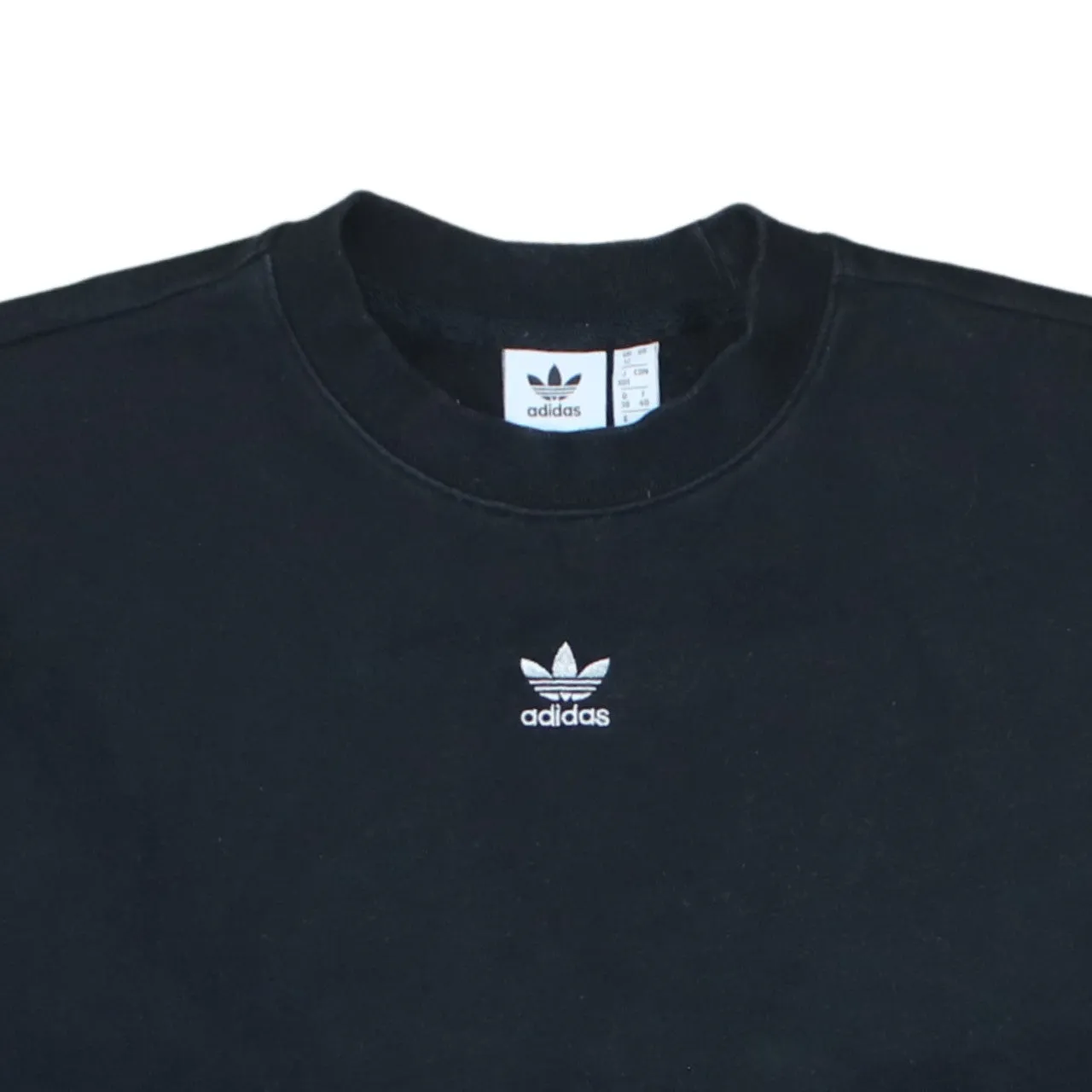 Adidas Black Sweatshirt Women's Medium Embroidered Trefoil Logo Crewneck Pullover Top sold by Vintage Club product image thumbnail 3