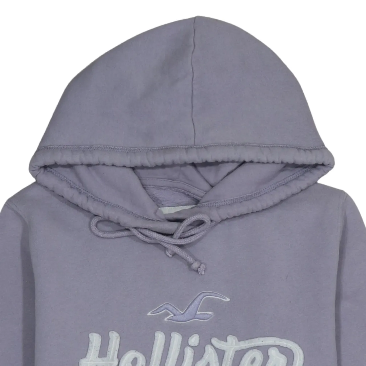 Hollister Lavender Purple Hoodie Women’s Medium Embroidered Logo Front Pocket Fleece Sweatshirt sold by Vintage Club product image thumbnail 3