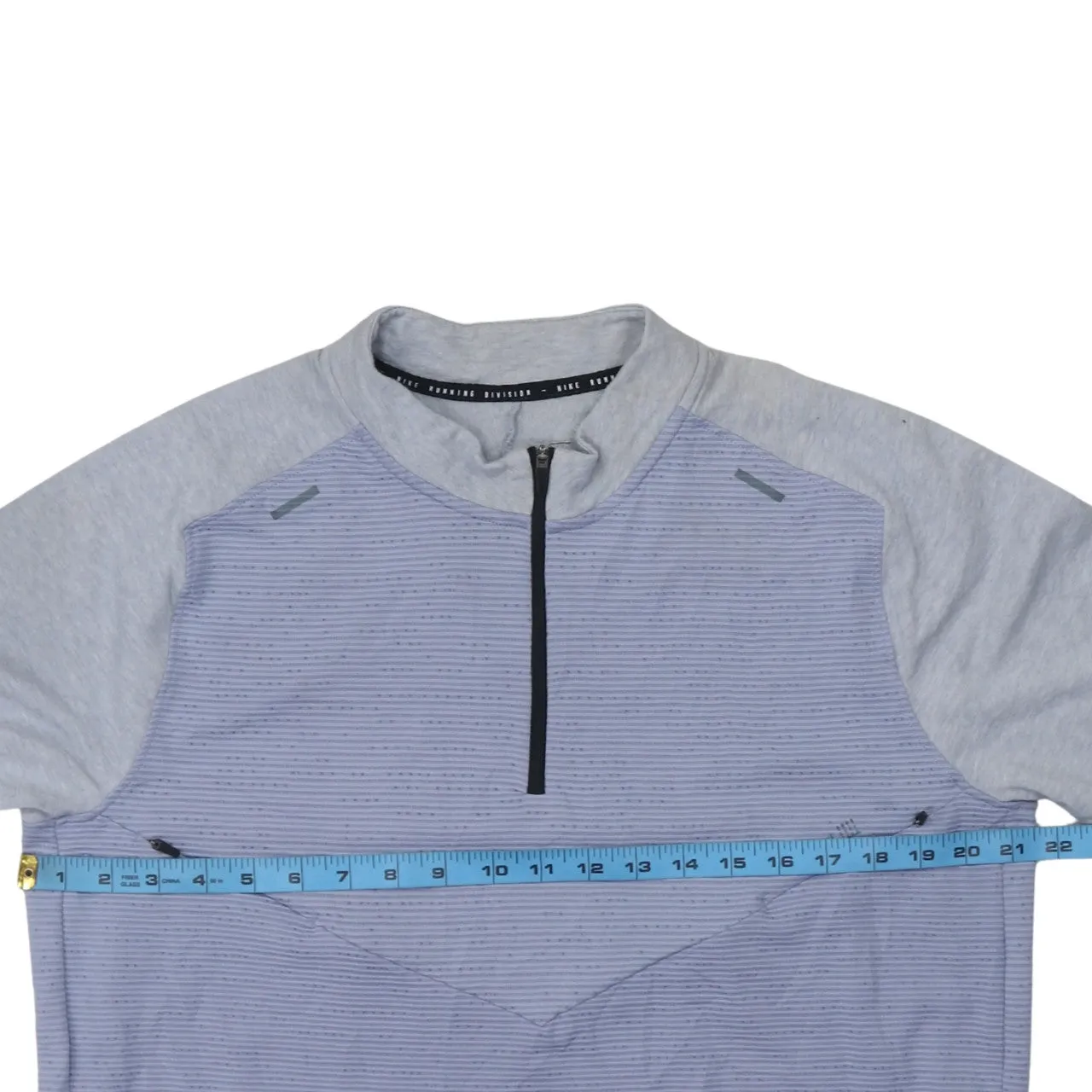 Nike Grey Blue Quarter Zip Top Women’s Large Running Division Reflective Pullover Sweatshirt sold by Vintage Club product image thumbnail 5