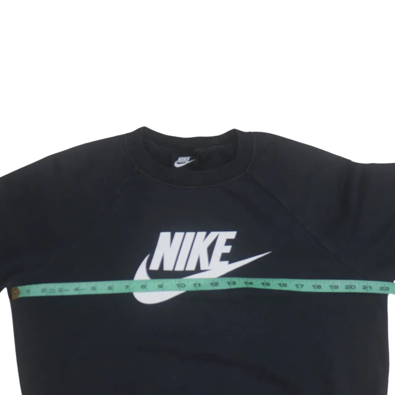 Nike Black Sweatshirt Men's Medium Printed Chest Logo Crewneck Pullover Fleece Top sold by Vintage Club product image thumbnail 5